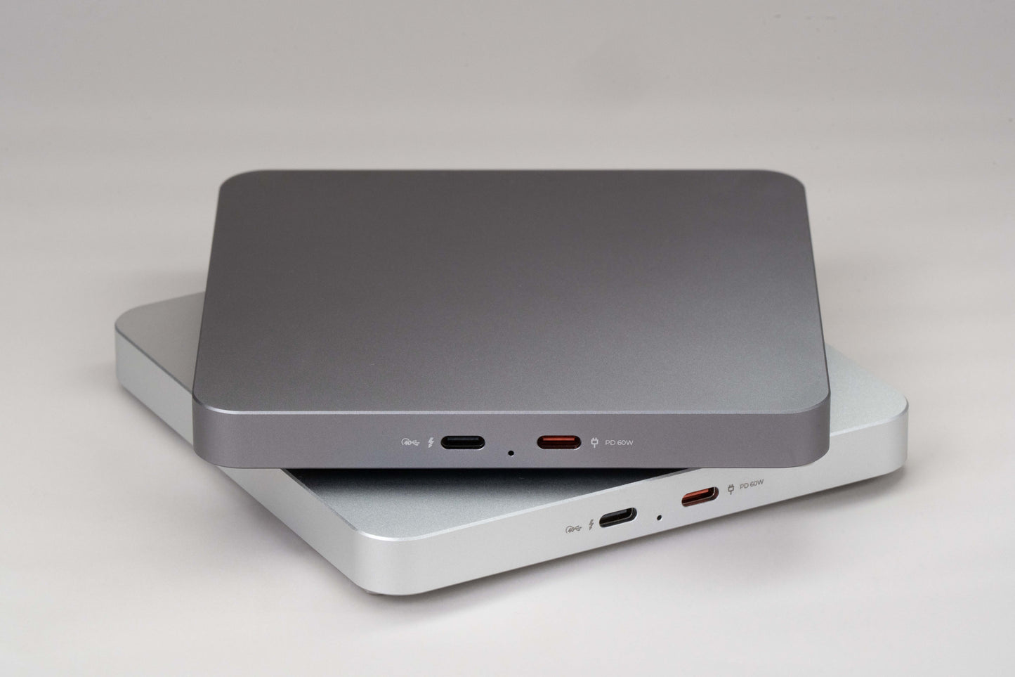QuadDrive: A 4-Bay USB4 SSD Drive Enclosure